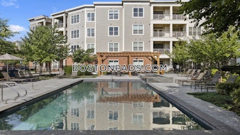 Overlook Ridge Dr. Revere