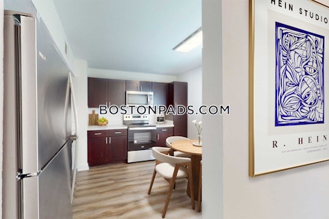 Walpole St. Norwood photo 14