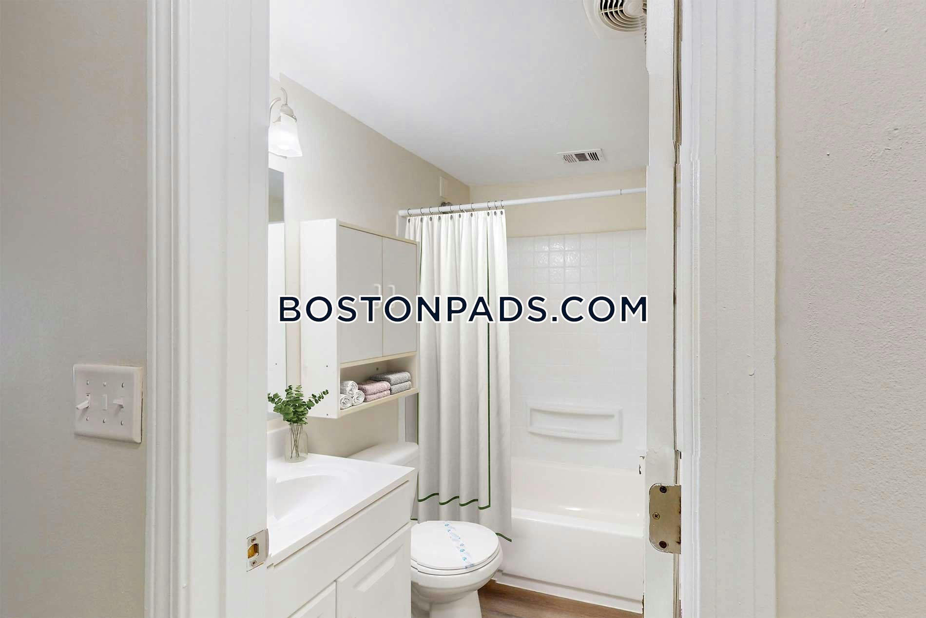 Norwood - 3 Beds, 2.5 Baths