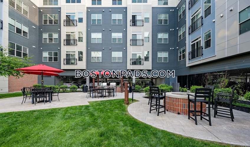 Melrose - $3,085+ /month