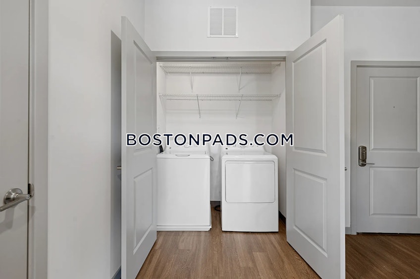 Melrose - $2,705+ /month