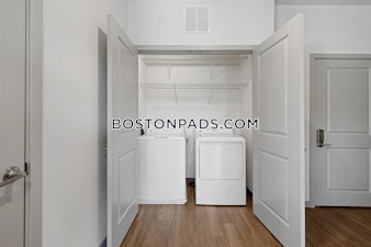 Washington St. Melrose