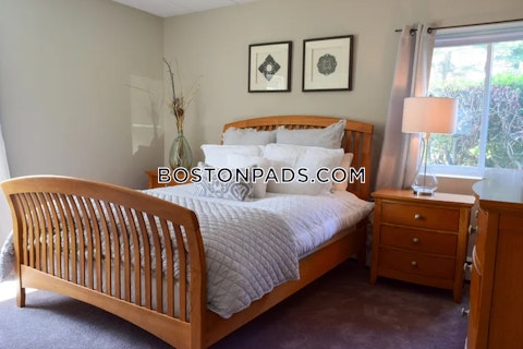 O'Callaghan Way. Lynn photo 7