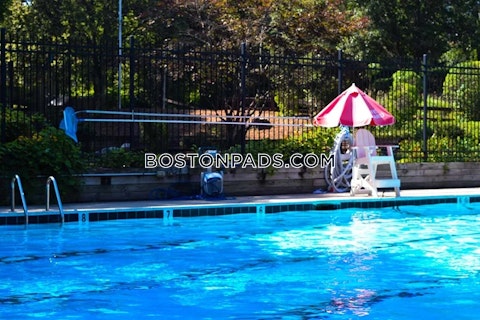 O'Callaghan Way. Lynn photo 29