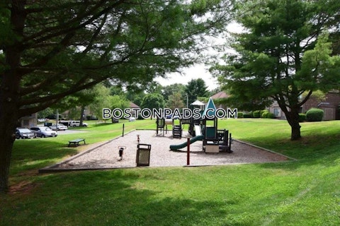 O'Callaghan Way. Lynn photo 8