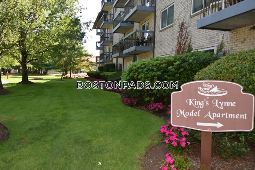 Lynn - $2,870+ /month