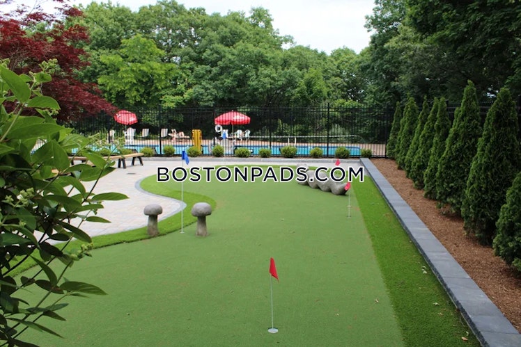 O'Callaghan Way., Lynn