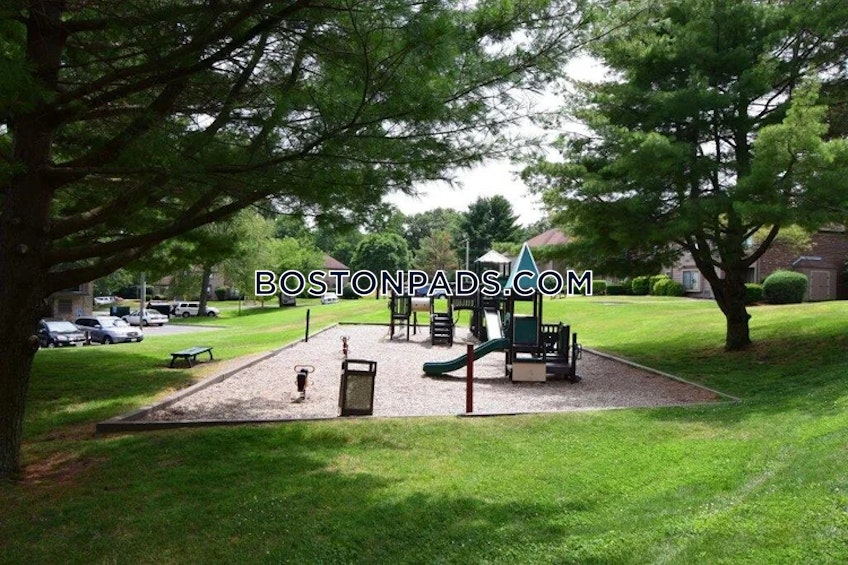 Lynn - $2,415+ /month