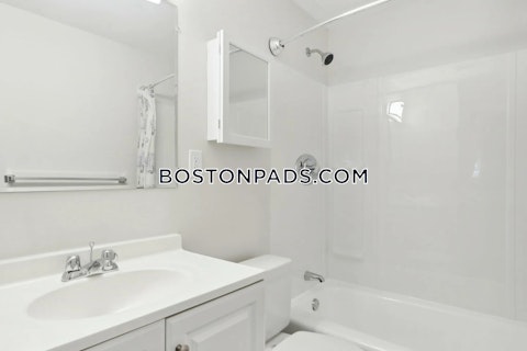 Heritage Dr. Salem photo 47