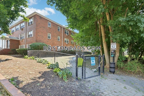 Heritage Dr. Salem photo 15