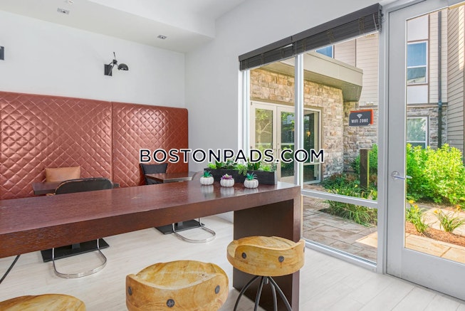 Stoneham - $2,795+ /mo