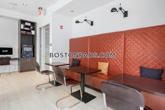 Stoneham - $3,975+ /mo