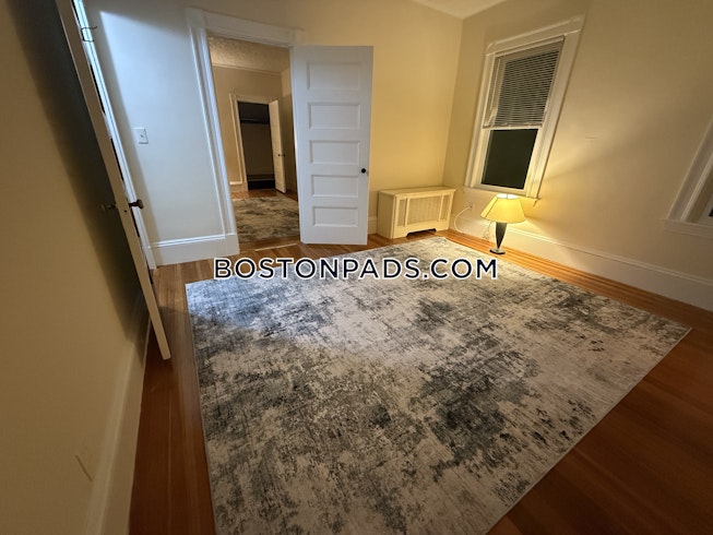 Somerville - $2,900+ /mo