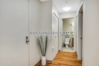 Longmeadow Dr. Holbrook