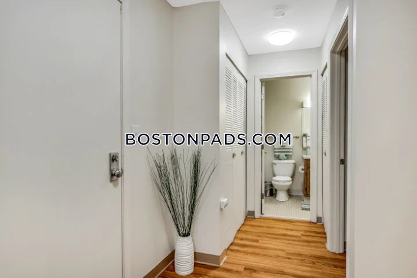 Holbrook - $3,023+ /month