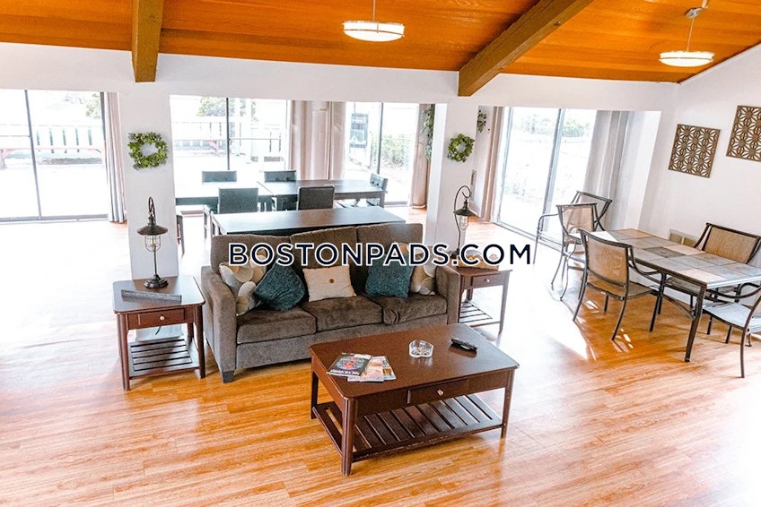 Holbrook - $3,060+ /month