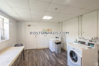 Dolores Ave. Waltham