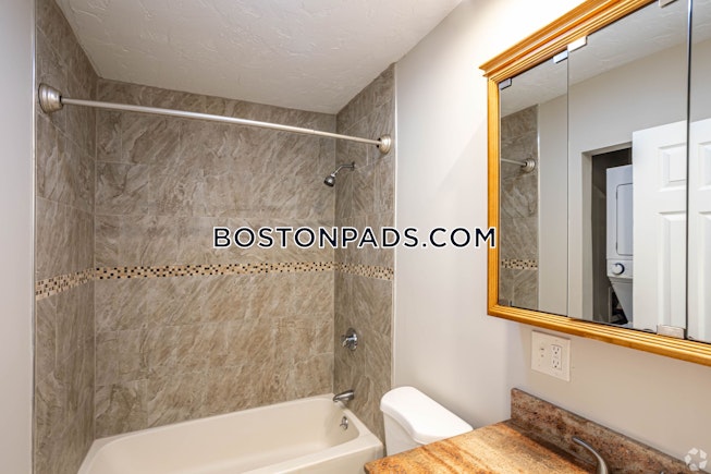 Waltham - $3,195+ /mo