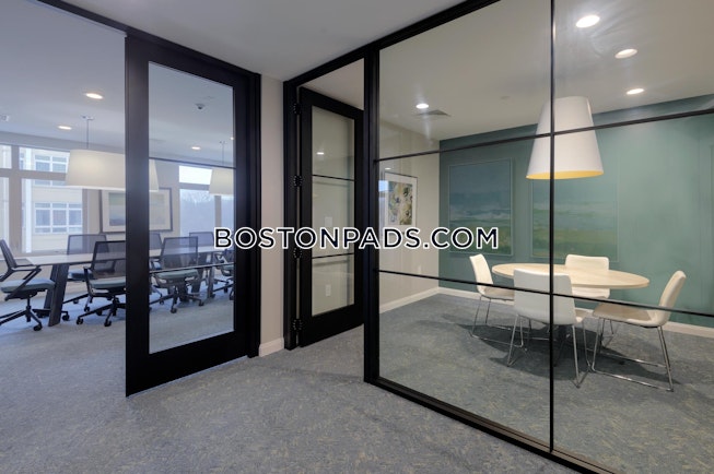 Waltham - $2,676+ /mo