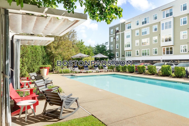 Webster Ave., Chelsea