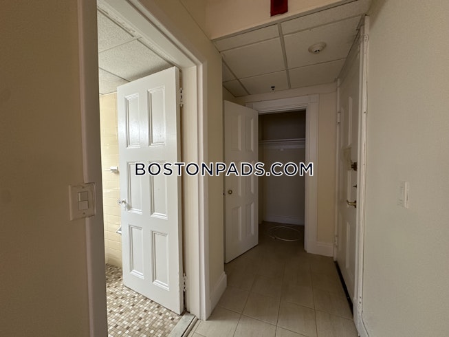 Boston - $2,500+ /mo