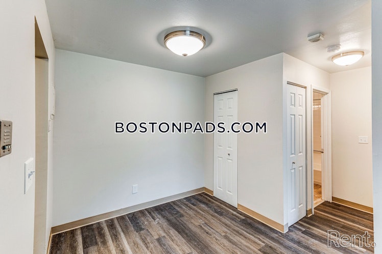 Westwood Glen Rd., Westwood