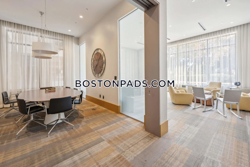 Waltham - $3,330+ /month