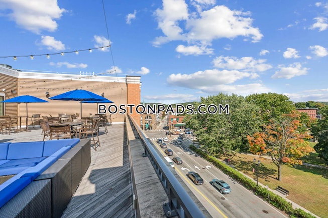 Waltham - $3,330+ /mo