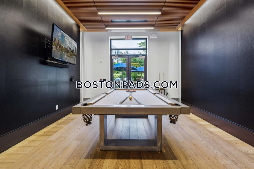 Waltham - $4,750+ /month