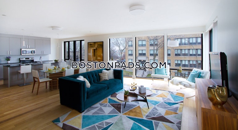 Tremont St. Roxbury Crossing