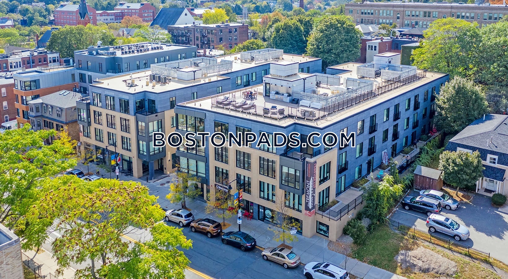 Roxbury Crossing - $3,271