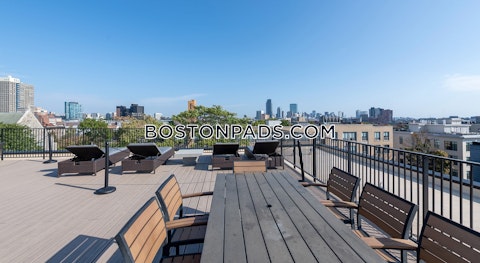 Tremont St. Roxbury Crossing photo 10