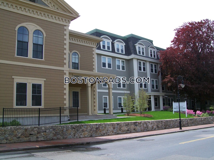 Boston - $3,000+ /month