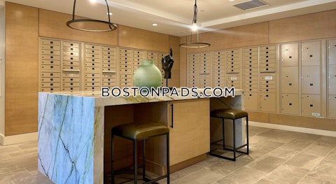 Beacon St. Brookline photo 53