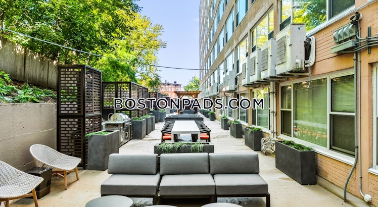 Beacon St., Brookline