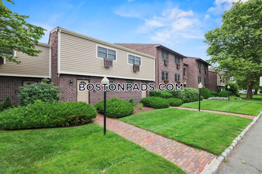 Woburn - $1,350+ /month