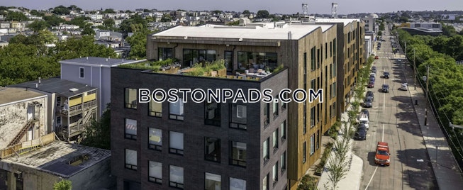 Boston - $3,900+ /mo