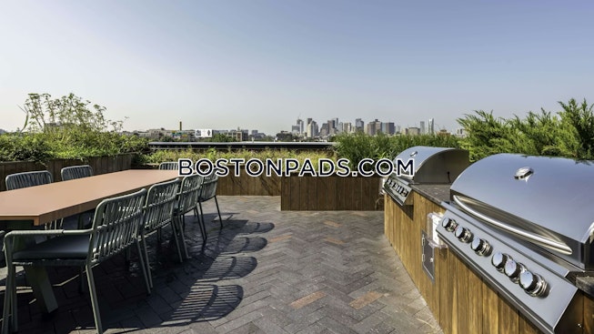 Boston - $3,068+ /mo