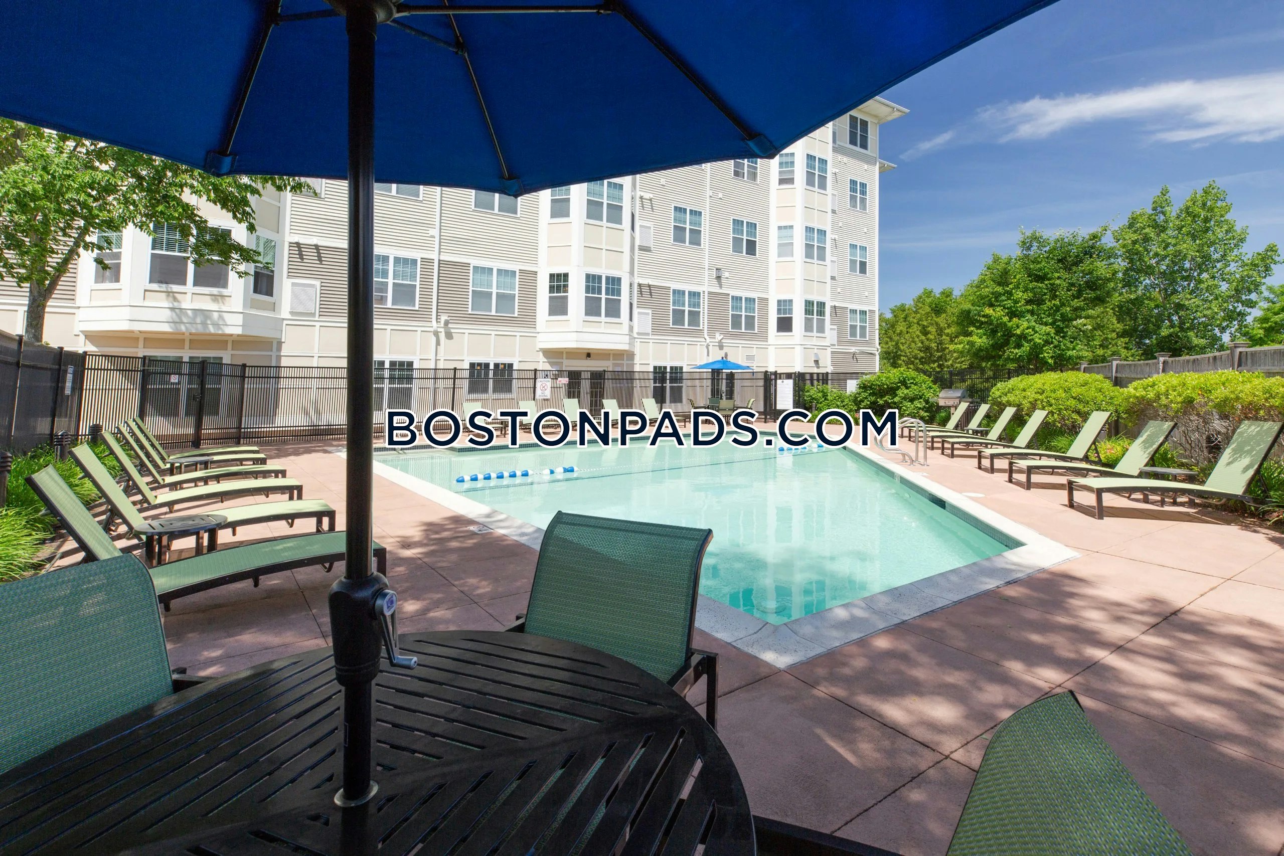 Windsor Woods Ln. Canton