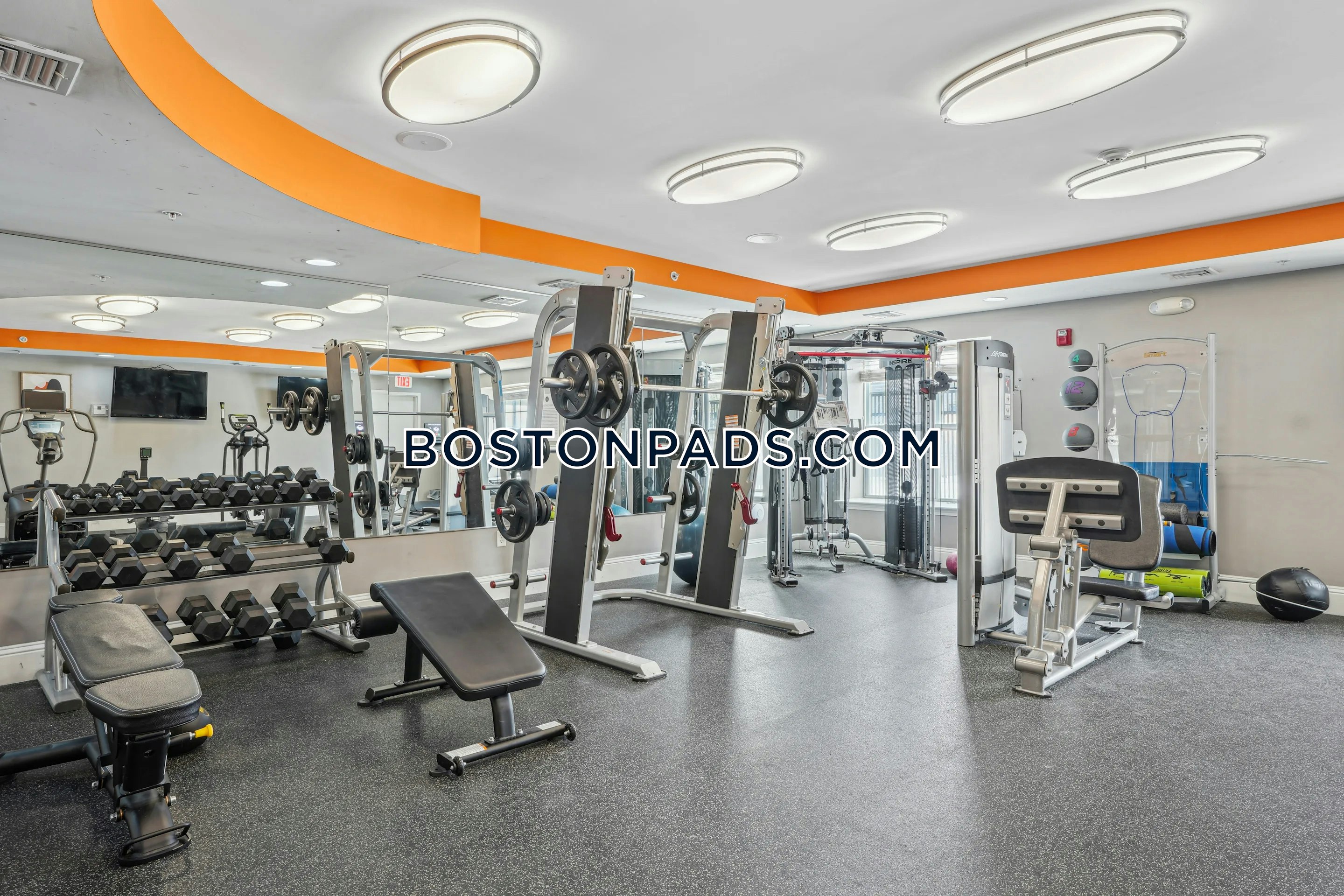 Windsor Woods Ln. Canton