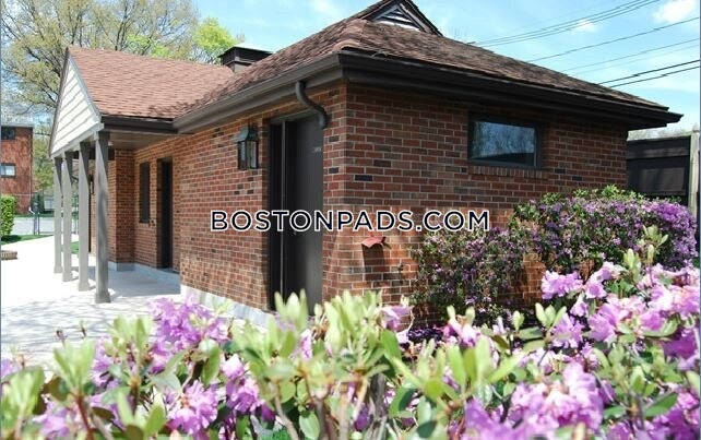 Charles River Rd. Waltham