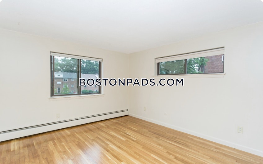Waltham - $2,300+ /month