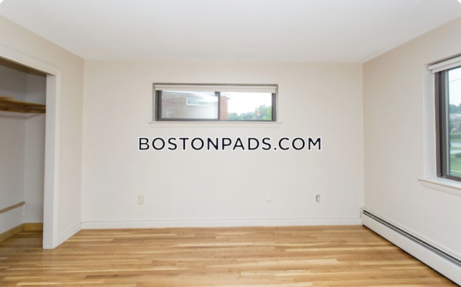 Waltham - $2,475+ /mo