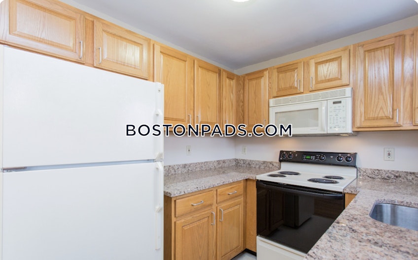 Waltham - $3,300+ /month