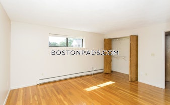 Charles River Rd. Waltham