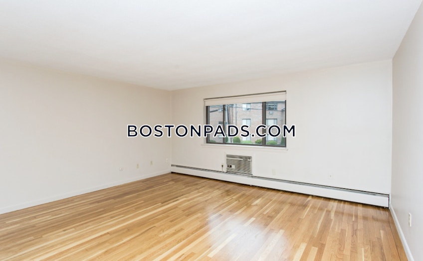 Waltham - $2,500+ /month