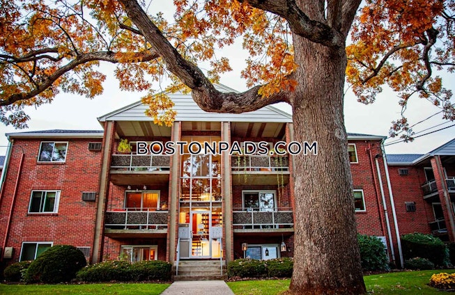 Waltham - $2,000+ /mo