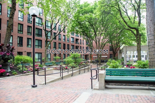 Boston - $3,255+ /mo