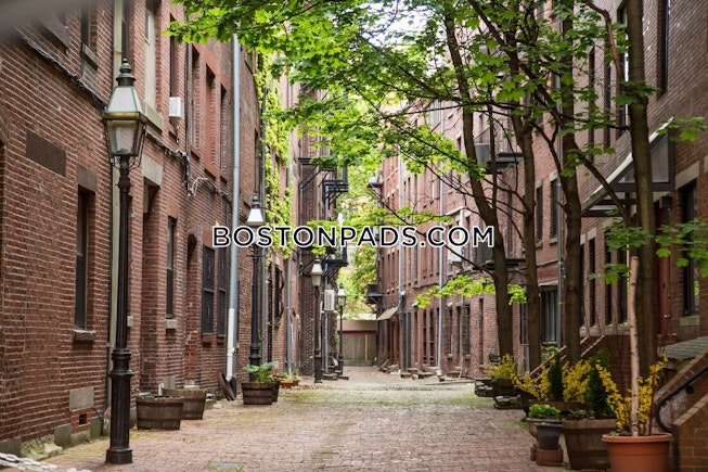 Boston - $3,255+ /mo