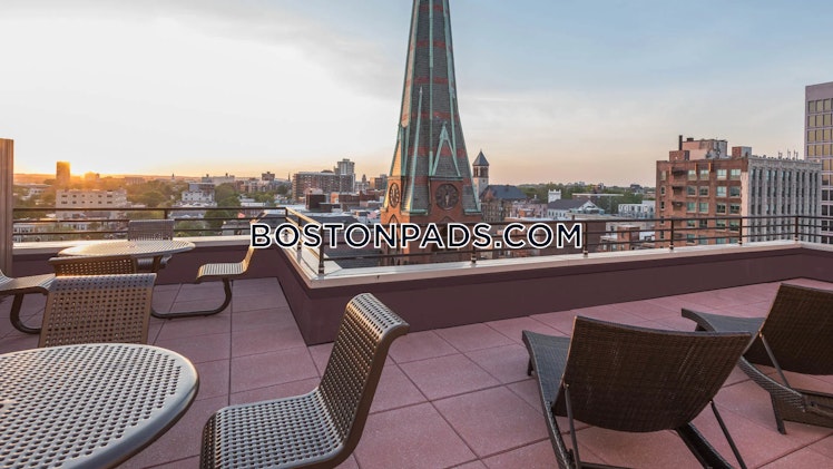 Magazine St., Cambridge